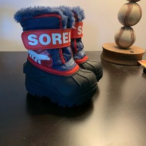 Sorel Toddler Snow Boots Size 4